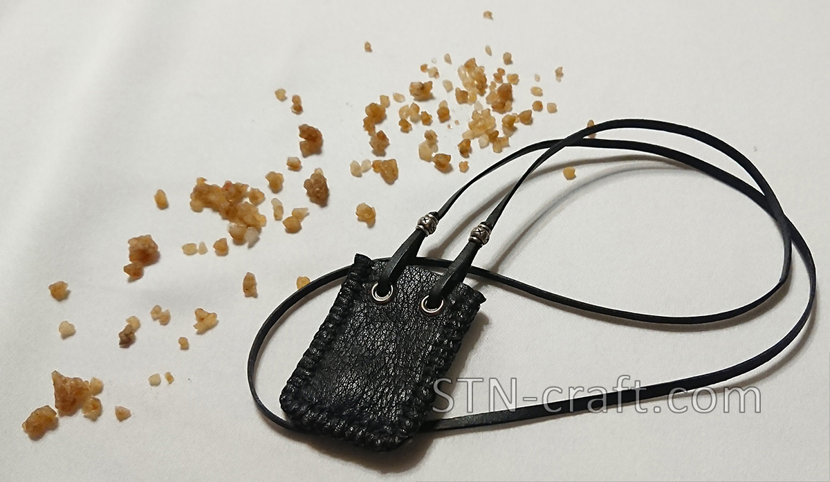 Ладанка кожаная