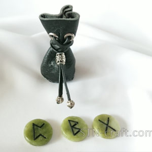 Мешочек Скальда с тремя рунами