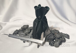 Руны базальт крупные