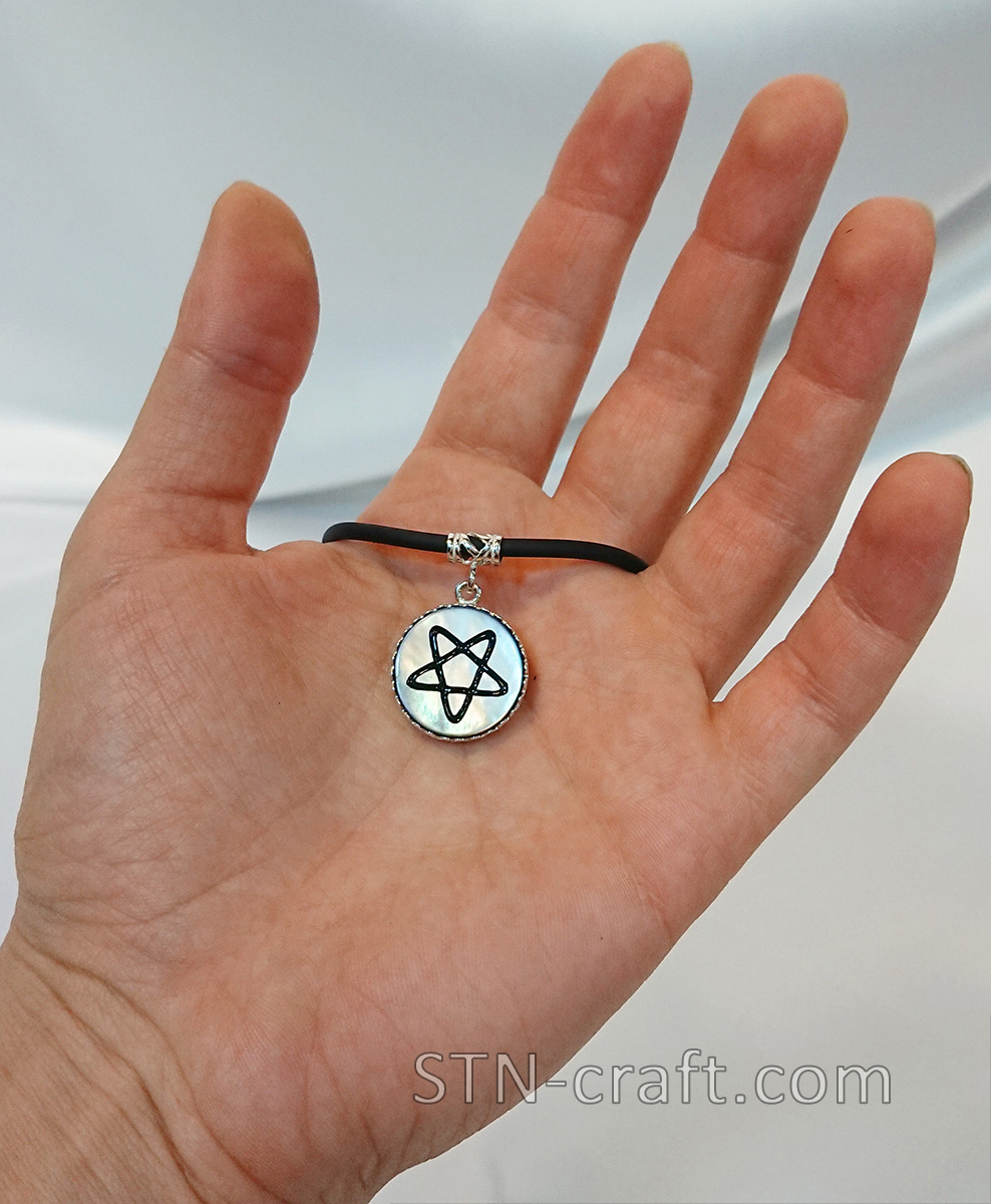 Звезда Йеннифер