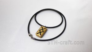 Руны подвески дерево