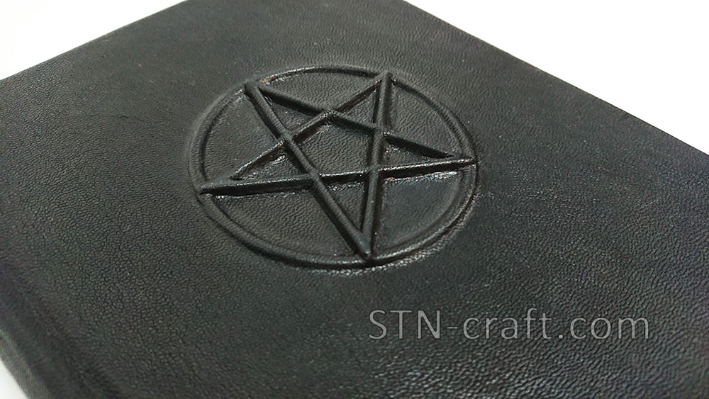 Кожаный блокнот Пентаграмма