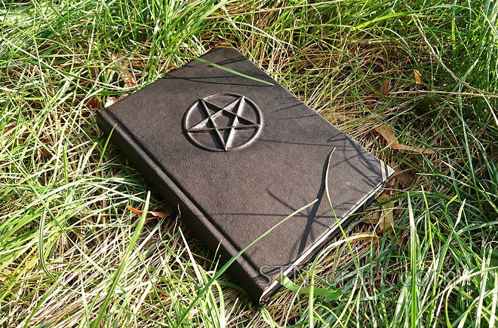 Кожаный блокнот Пентаграмма