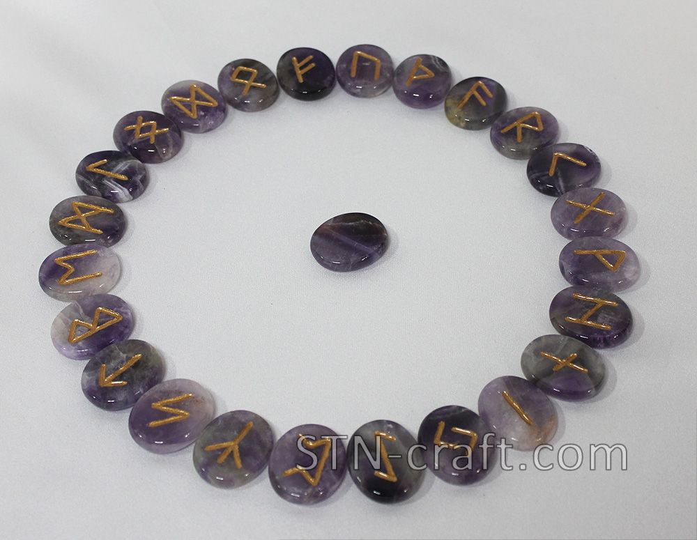 руны аметист овал