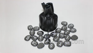 руны гематит