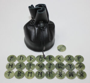 руны нефрит